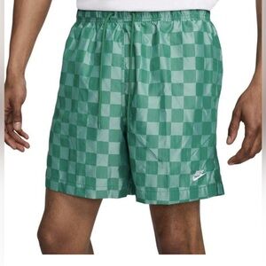NWT Nike Men's Club Flow Shorts